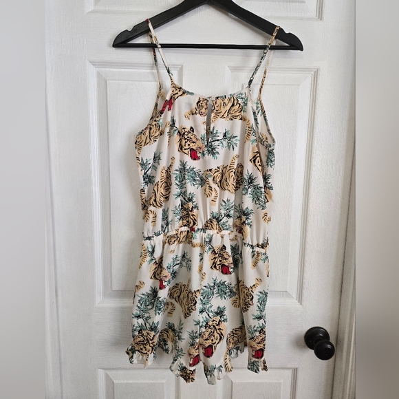 Kosiuko Tiger Print Romper M - Picture 2 of 3